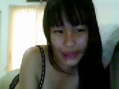 Thai Cute Girl on Cam