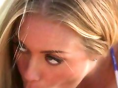 Babe Nicole Aniston poolside pounding