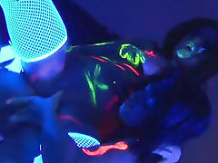 Blacklight lesbo threesome with Alexis Love,  Michelle Avanti and Sandra Romain