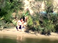 Pillados en el  laguito