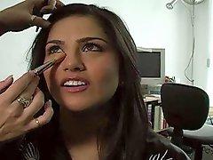 Sunny Leone get a nice pornstar makeup