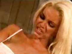 Jenna Jameson Lesbian scene