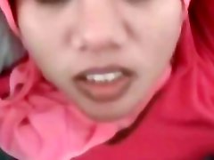 Teen indonesian Maid Trying White Dick First Time